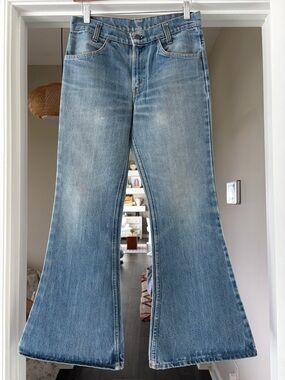 Vintage Levi's Women's Bell Bottoms - Orange Tab
